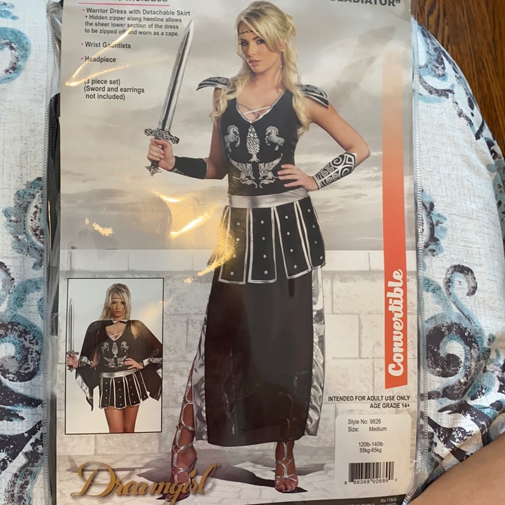 Glorious Gladiator Halloween costume🎃 NEW!